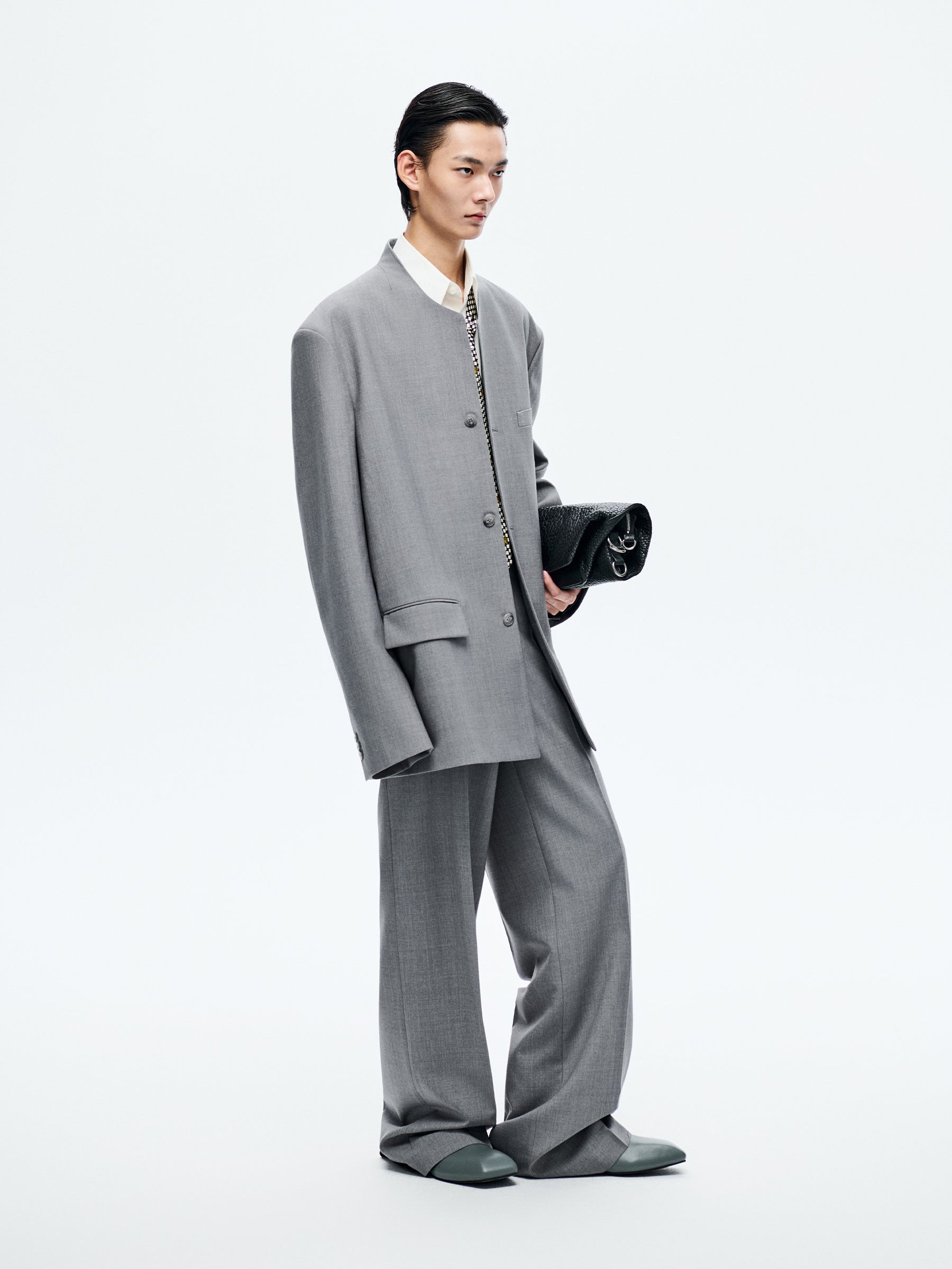 GREY WOOL COLLARLESS BLAZER