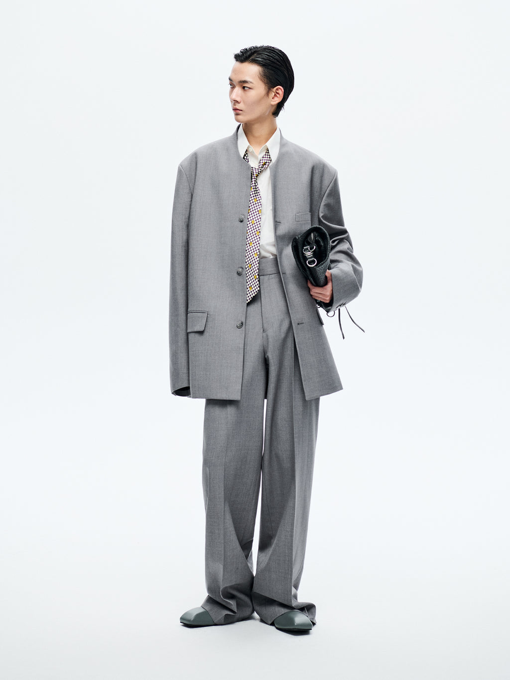 GREY WOOL COLLARLESS BLAZER