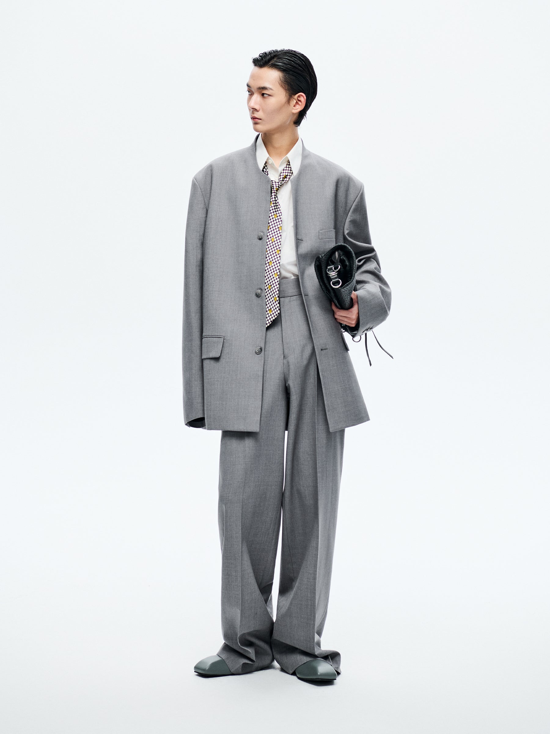 GREY WOOL COLLARLESS BLAZER