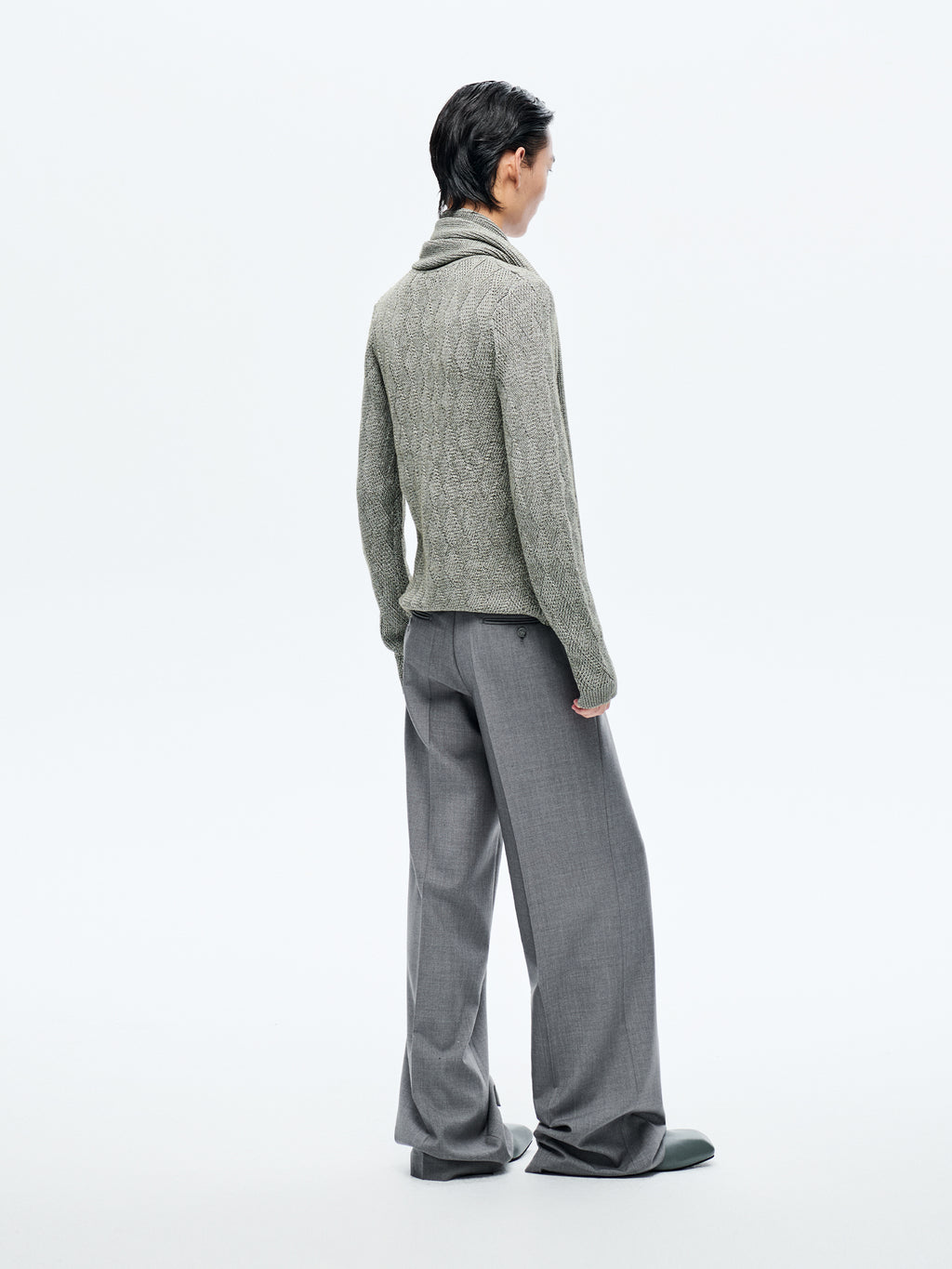 GRAY WOVEN TEXTURED KNIT CARDIGAN