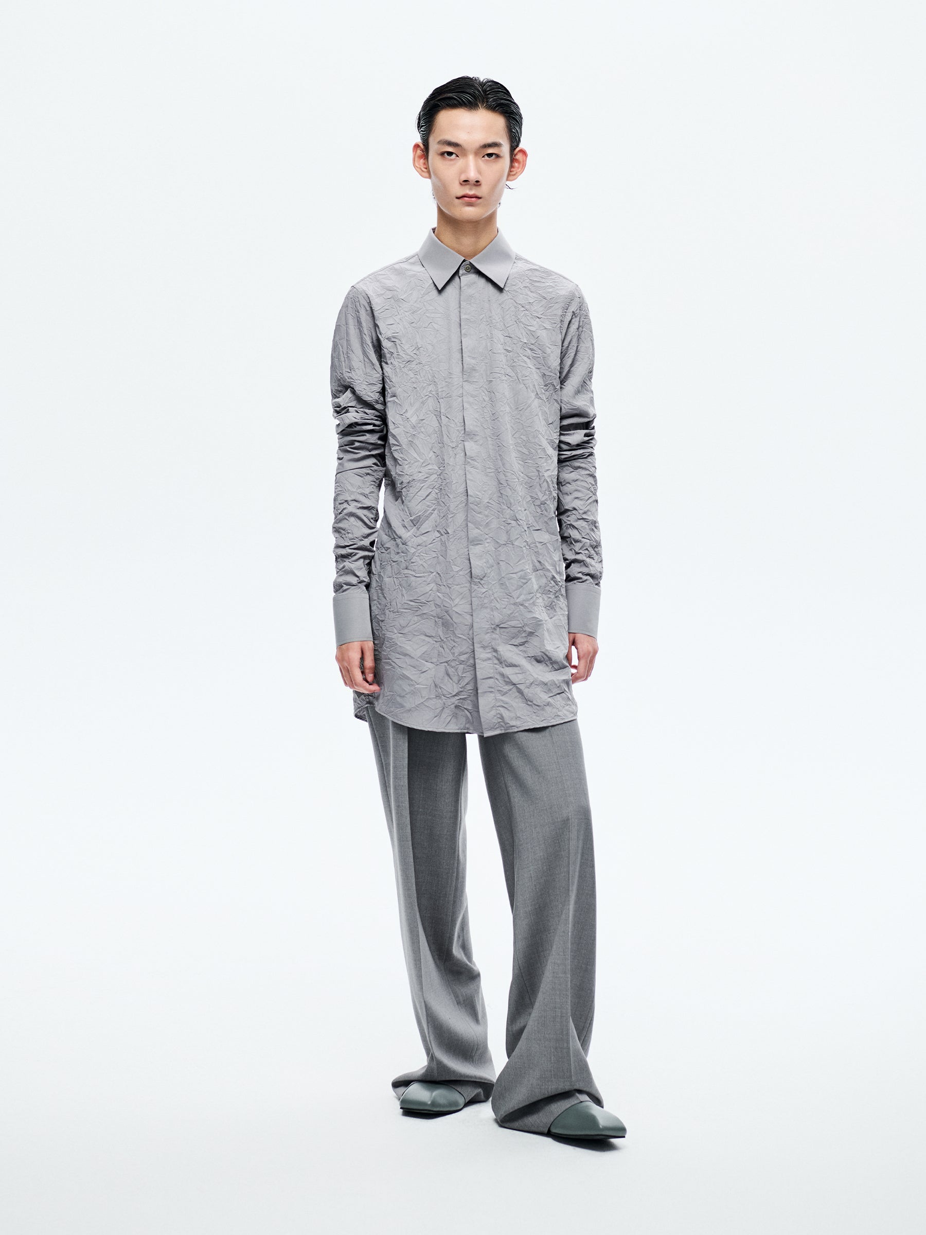 GREY TEXTURE PLEATED SLEEVE SHIRT
