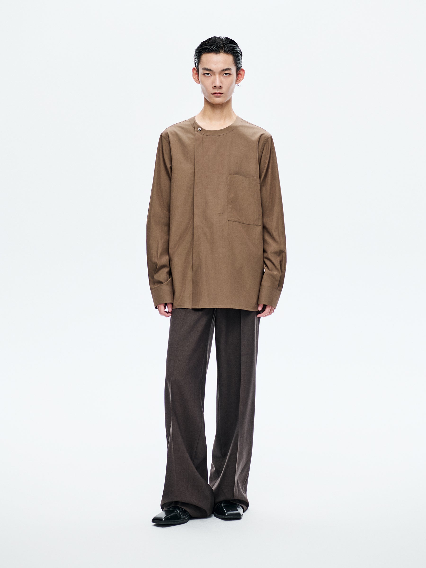 BROWN CREW NECK ASYMMETRIC SHIRT