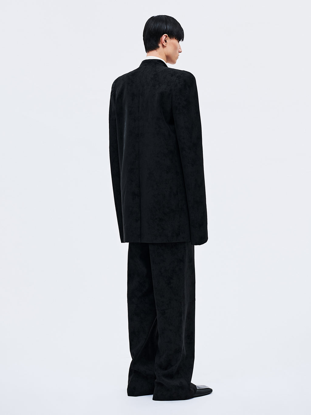 BLACK SUEDE SQUARE SHOULDER BLAZER